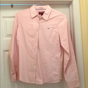 Vineyard Vines women’s button down shirt